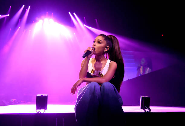 Ariana Grande performs on stage during the "Dangerous Woman" Tour Opener at Talking Stick Resort Arena on February 3, 2017 in Phoenix, Arizona. (612×418)