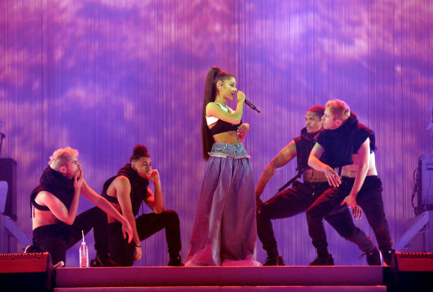 Ariana Grande performs on stage during the "Dangerous Woman" Tour Opener at Talking Stick Resort Arena on February 3, 2017 in Phoenix, Arizona. (612×414)