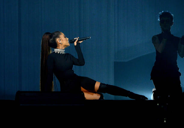 Ariana Grande performs on stage during the "Dangerous Woman" Tour Opener at Talking Stick Resort Arena on February 3, 2017 in Phoenix, Arizona. (612×426)