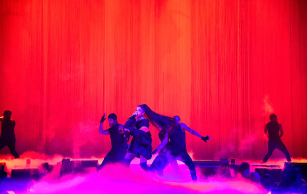 Ariana Grande performs on stage during the "Dangerous Woman" Tour Opener at Talking Stick Resort Arena on February 3, 2017 in Phoenix, Arizona. (612×388)