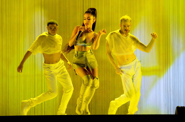 Ariana Grande performs on stage during the "Dangerous Woman" Tour Opener at Talking Stick Resort Arena on February 3, 2017 in Phoenix, Arizona. (612×406)