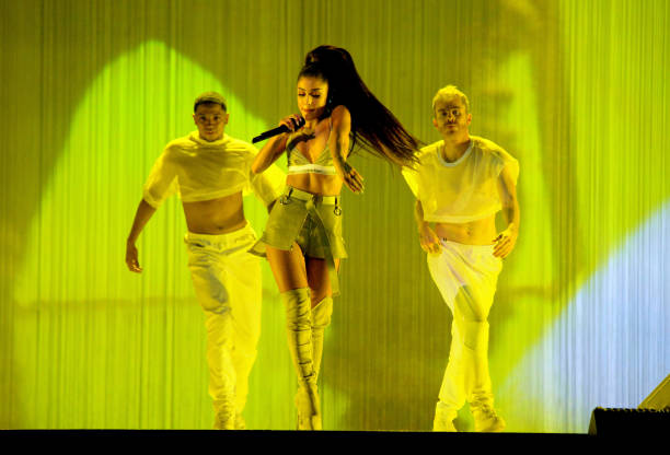 Ariana Grande performs on stage during the "Dangerous Woman" Tour Opener at Talking Stick Resort Arena on February 3, 2017 in Phoenix, Arizona. (612×416)