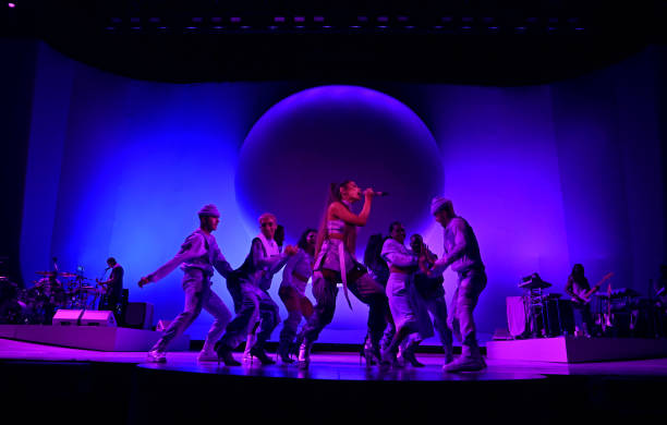 Ariana Grande performs onstage during Ariana Grande Sweetener World Tour at Staples Center on May 07, 2019 in Los Angeles, California. (612×390)