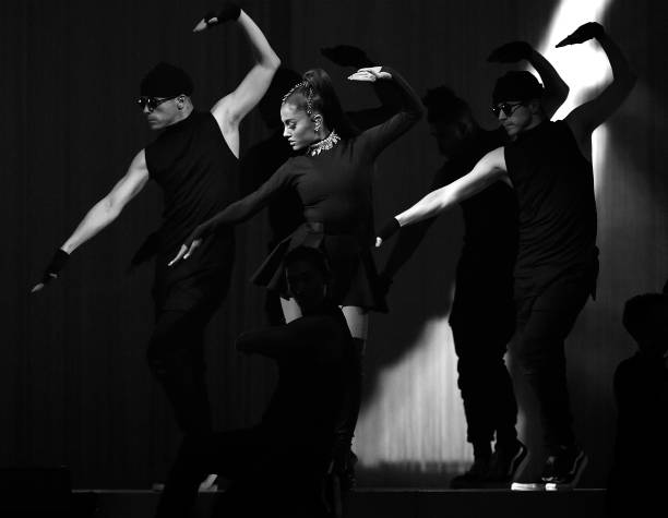 Ariana Grande performs onstage during her "Dangerous Woman" tour at Madison Square Garden on February 23, 2017 in New York City. (612×475)
