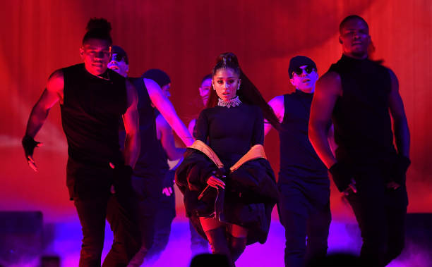 Ariana Grande performs onstage during her "Dangerous Woman" tour at Madison Square Garden on February 23, 2017 in New York City. (612×379)