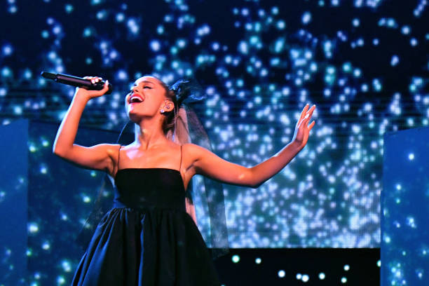 Ariana Grande performs onstage during the 2018 Billboard Music Awards at MGM Grand Garden Arena on May 20, 2018 in Las Vegas, Nevada. (612×408)