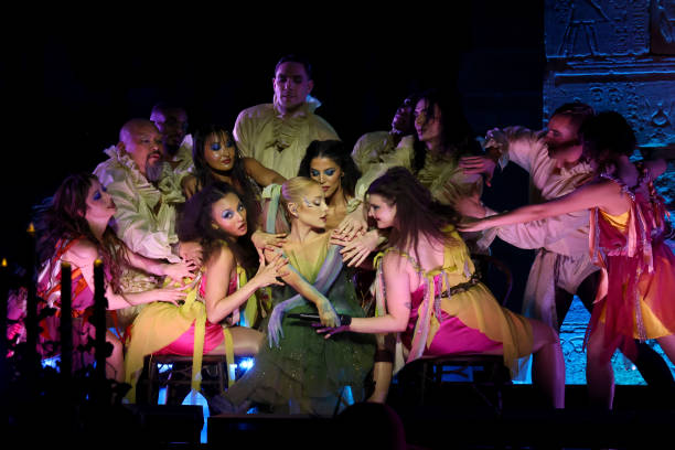 Ariana Grande performs onstage during The 2024 Met Gala Celebrating "Sleeping Beauties: Reawakening Fashion" at The Metropolitan Museum of Art on May 06, 2024 in New York City. — frame 162/236 (612×408)