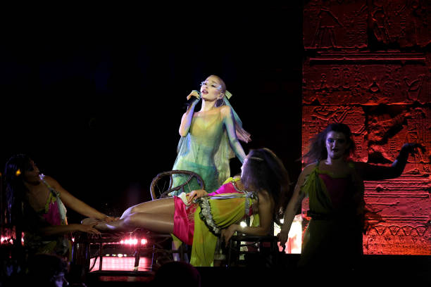 Ariana Grande performs onstage during The 2024 Met Gala Celebrating "Sleeping Beauties: Reawakening Fashion" at The Metropolitan Museum of Art on May 06, 2024 in New York City. — frame 134/236 (612×408)