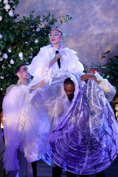 Ariana Grande performs onstage during The 2024 Met Gala Celebrating "Sleeping Beauties: Reawakening Fashion" at The Metropolitan Museum of Art on May 06, 2024 in New York City. (408×612)