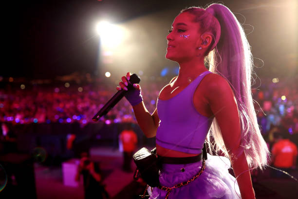 Ariana Grande performs with Kygo onstage during the 2018 Coachella Valley Music And Arts Festival at the Empire Polo Field on April 20, 2018 in Indio, California. — frame 16/19 (612×408)