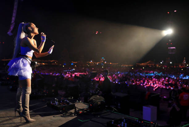 Ariana Grande performs with Kygo onstage during the 2018 Coachella Valley Music And Arts Festival at the Empire Polo Field on April 20, 2018 in Indio, California. — frame 19/19 (612×410)