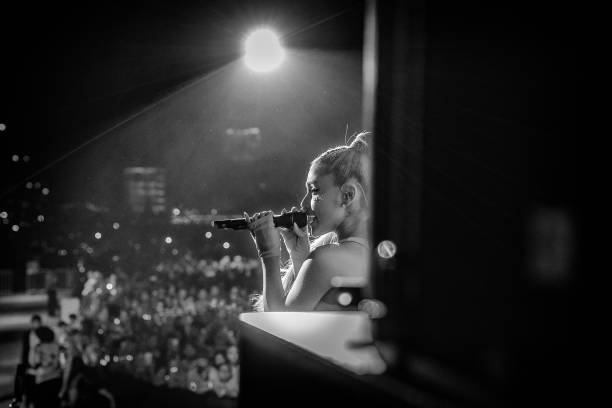 Ariana Grande performs with Kygo onstage during the 2018 Coachella Valley Music And Arts Festival at the Empire Polo Field on April 20, 2018 in Indio, California. — frame 4/19 (612×408)
