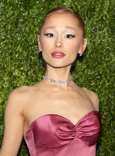 Ariana Grande poses at the Ozdust Ball "Wicked" New York City premiere at the Museum of Modern Art on November 14, 2024 