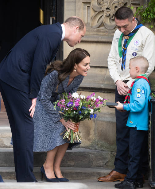 Prince William, Duke of Cambridge and Catherine, Duchess of Cambridge attend the official opening ofThe Glade Of Light Memorial at Manchester Arena on May 10, 2022 in Manchester, England. The Glade of Light Memorial commemorates the victims of the terrorist attack that took place after an Ariana Grande concert at Manchester Arena on May 22, 2017. — frame 50/51 (505×612)