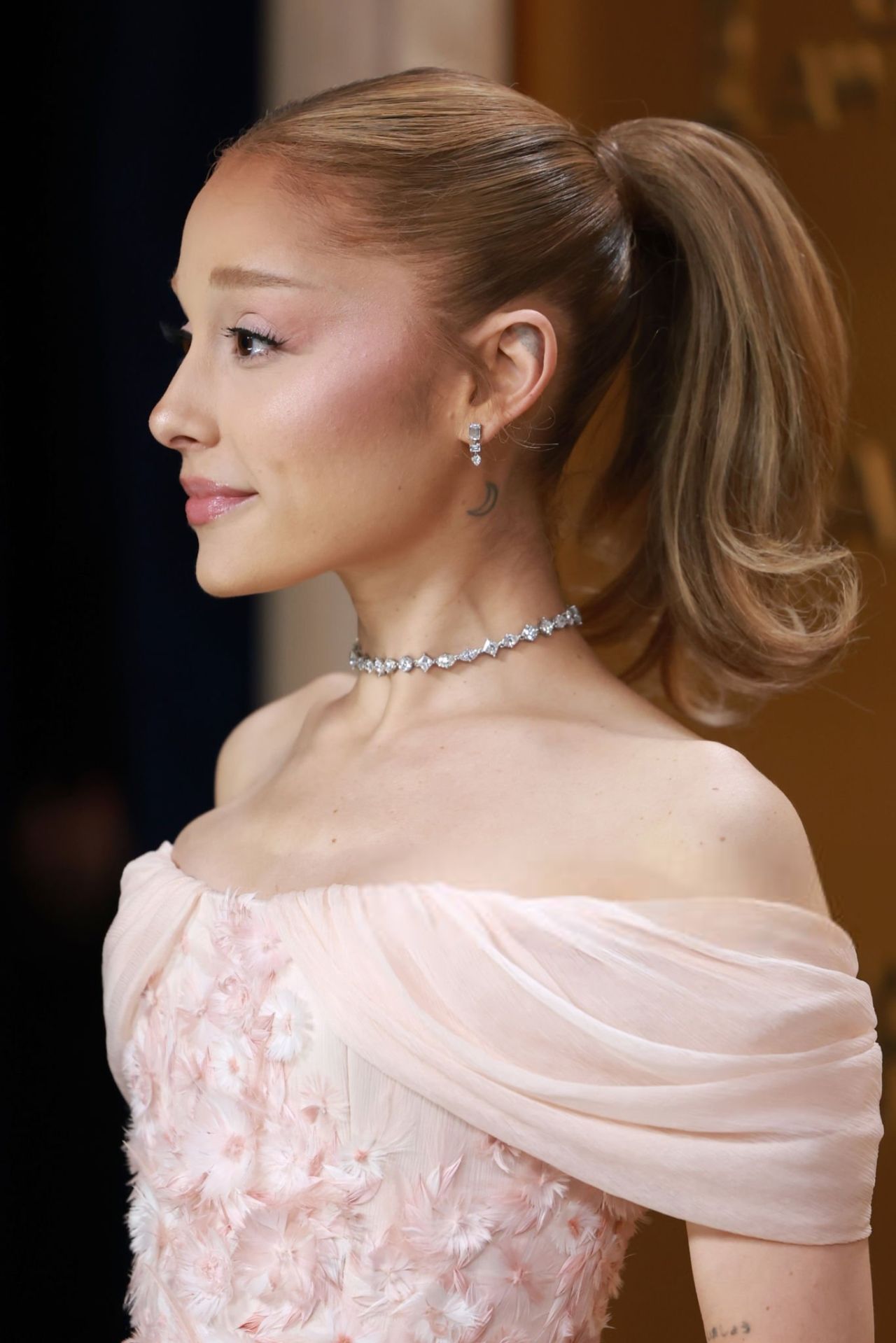 Ariana Grande’s Dreamy Loewe Gown Steals the Show at 2025 SAG Awards