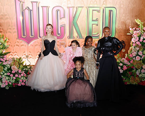 Ariana Grande, Scarlett Spears, Cesily Collette Taylor, Karis Musongole, and Cynthia Erivo attend the "Wicked: For Good!" New York premiere at David Geffen Hall on November 17, 2025 in New York City. (612×490)