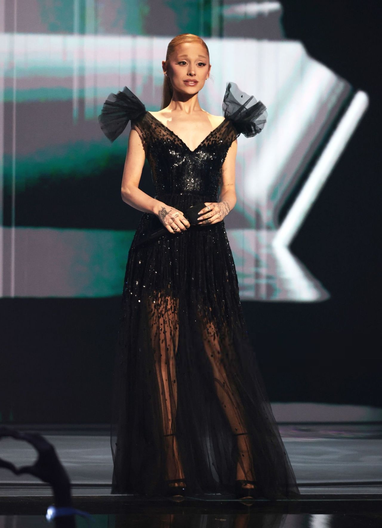 Ariana Grande Unveils Goth Glinda Look at the 2025 MTV VMAs