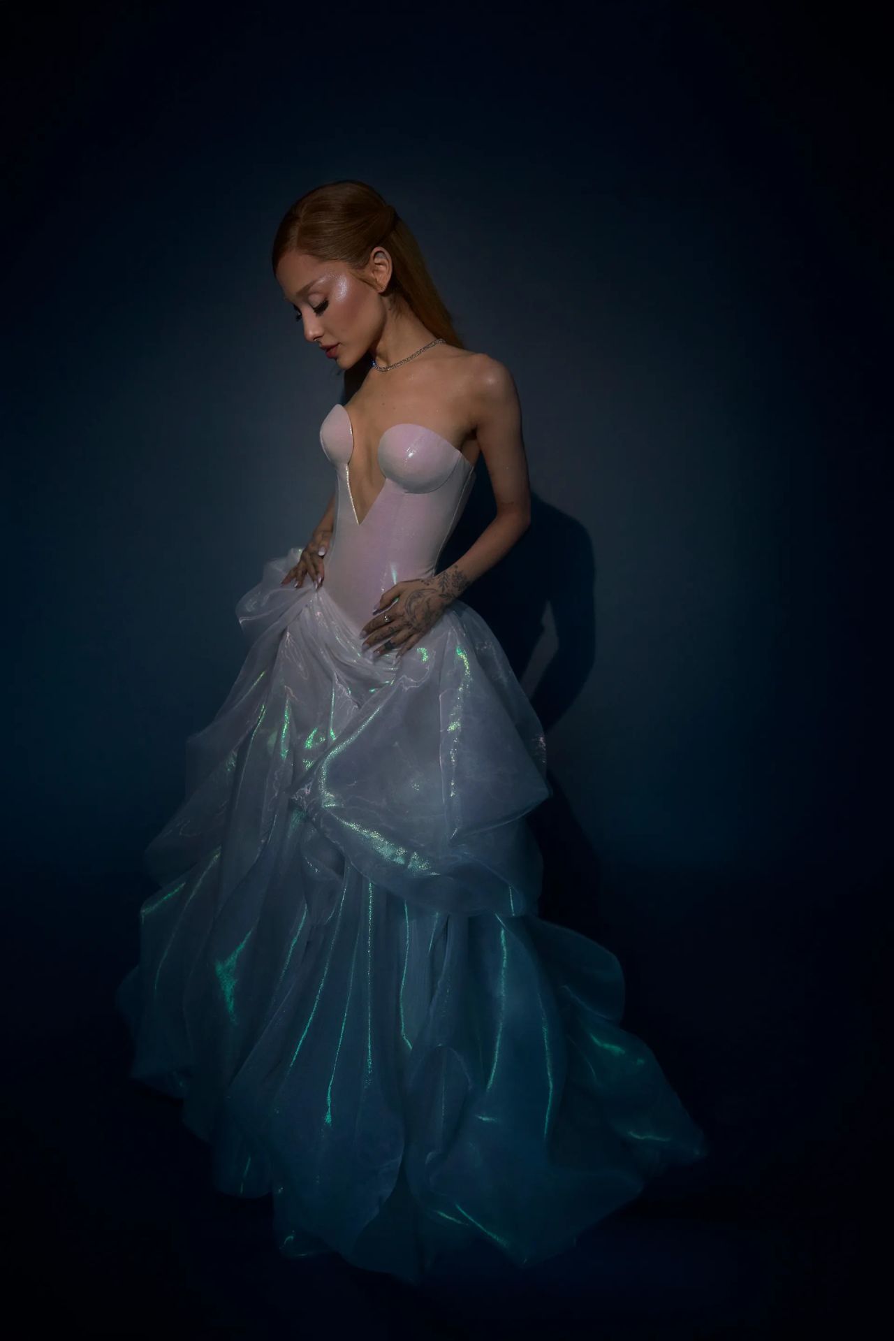 Ariana Grande – Vogue México y Latinoamérica (Nov 2024)