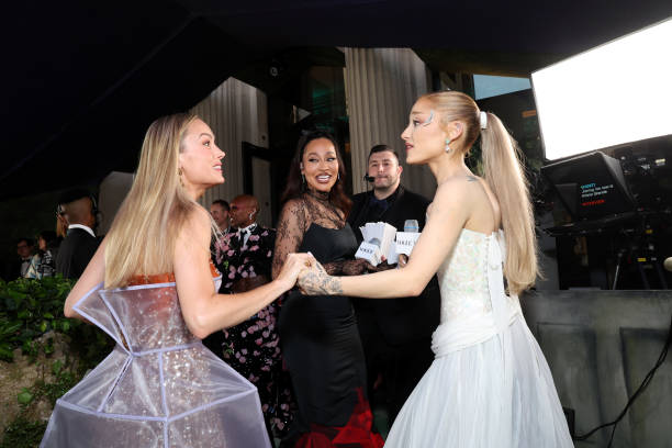 Brie Larson and Ariana Grande attend The 2024 Met Gala Celebrating "Sleeping Beauties: Reawakening Fashion" at The Metropolitan Museum of Art on May 06, 2024 in New York City. — frame 213/236 (612×408)