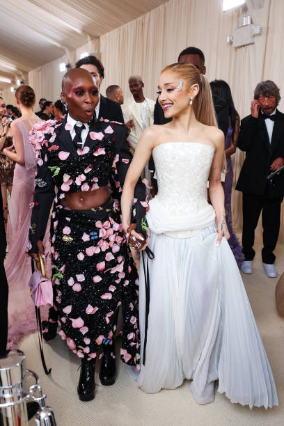 Cynthia Erivo and Ariana Grande attend The 2024 Met Gala Celebrating "Sleeping Beauties: Reawakening Fashion" at The Metropolitan Museum of Art on May 06, 2024 in New York City. (408×612)