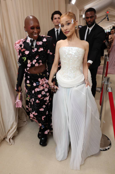 Cynthia Erivo and Ariana Grande attend The 2024 Met Gala Celebrating "Sleeping Beauties: Reawakening Fashion" at The Metropolitan Museum of Art on May 06, 2024 in New York City. (403×612)