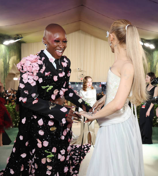 Cynthia Erivo and Ariana Grande attend The 2024 Met Gala Celebrating "Sleeping Beauties: Reawakening Fashion" at The Metropolitan Museum of Art on May 06, 2024 in New York City. (549×612)