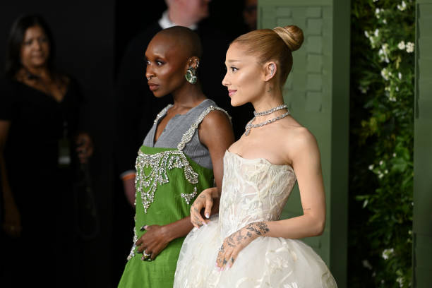 Cynthia Erivo and Ariana Grande attend the WSJ. Magazine 2024 Innovator Awards on October 29, 2024 in New York City. (612×408)