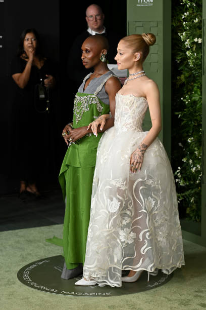 Cynthia Erivo and Ariana Grande attend the WSJ. Magazine 2024 Innovator Awards on October 29, 2024 in New York City. (408×612)