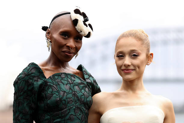 Cynthia Erivo and Ariana Grande pose for a photocall for the Australian premiere of "Wicked" at on November 05, 2024 in Sydney, Australia. (612×408)