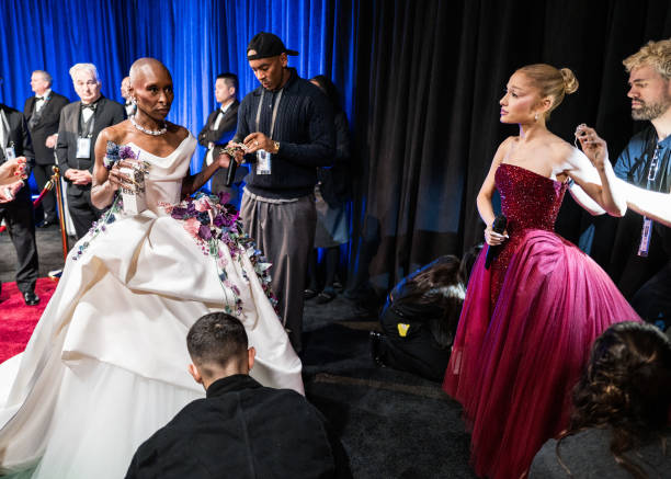 Cynthia Erivo and Ariana Grande seen backstage at the 97th Annual Oscars at Dolby Theatre on March 02, 2025 in Hollywood, California. (612×437)