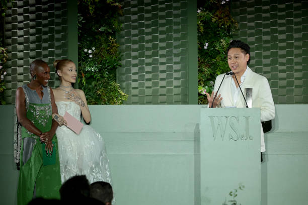 Cynthia Erivo, Ariana Grande, and Jon M. Chu speak onstage during the WSJ. Magazine 2024 Innovator Awards on October 29, 2024 in New York City. (612×408)