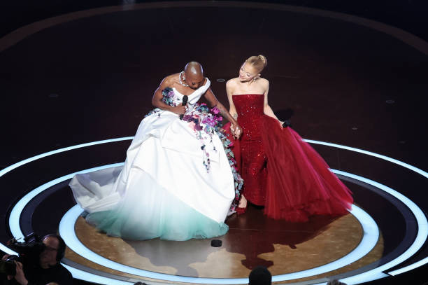 Cynthia Erivo, Ariana Grande at the 97th Oscars held at the Dolby Theatre on March 2, 2025 in Hollywood, California. — frame 45/93 (612×407)