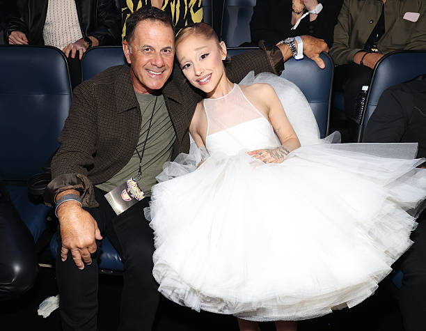 Ed Butera and Ariana Grande attend the 2025 MTV Video Music Awards at UBS Arena on September 07, 2025 in Elmont, New York. (612×475)