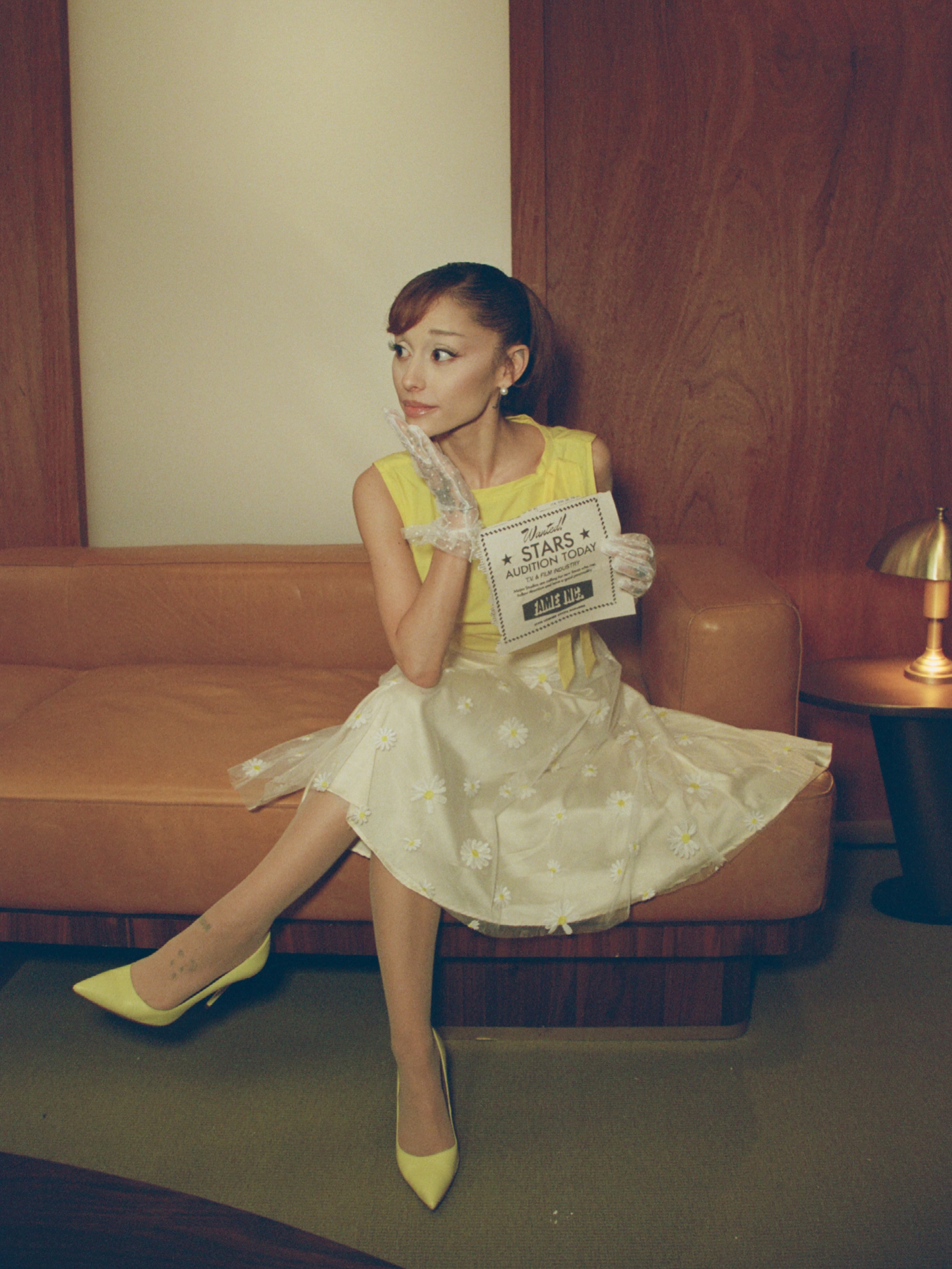 Ariana Grande Fashion photo