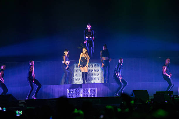 July 18, 2015 Singer Ariana Grande performs her Honeymoon tour with singer Prince Royce in Fort Lauderdale, Florida (612×407)