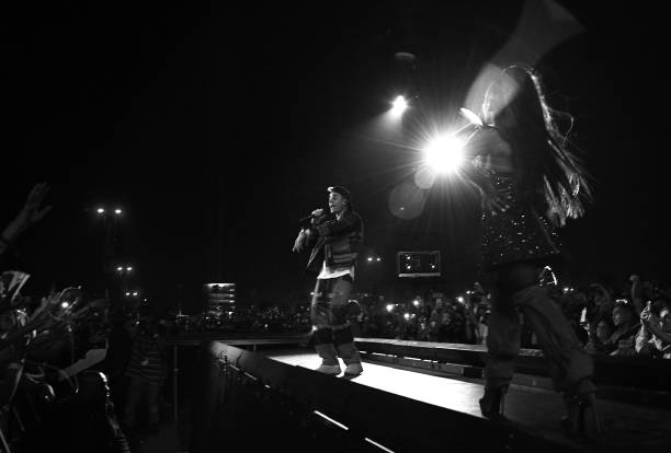 Justin Bieber performs with Ariana Grande at Coachella Stage during the 2019 Coachella Valley Music And Arts Festival on April 21, 2019 in Indio, California. (612×414)