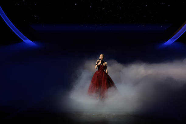 Los Angeles, CA. March 2, 2025: Ariana Grande at the 97th Academy Awards at the Dolby Theatre on March 2, 2025 in Los Angeles, CA. — frame 16/24 (612×408)