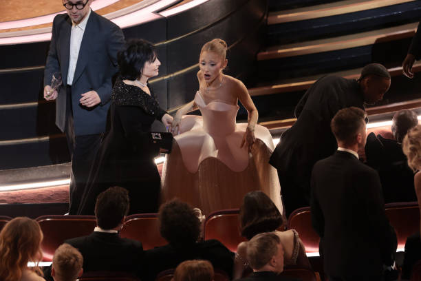 Los Angeles, CA. March 2, 2025: Ariana Grande at the 97th Academy Awards at the Dolby Theatre on March 2, 2025 in Los Angeles, CA. — frame 4/24 (612×408)