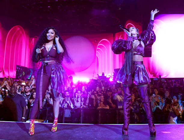 Nicki Minaj and Ariana Grande perform on Coachella Stage during the 2019 Coachella Valley Music And Arts Festival on April 14, 2019 in Indio, California. (612×464)