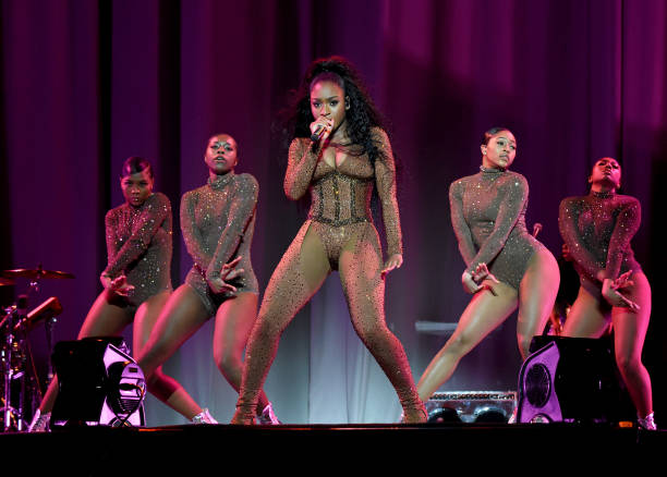 Normani performs onstage during Ariana Grande Sweetener World Tour at Staples Center on May 07, 2019 in Los Angeles, California. (612×438)