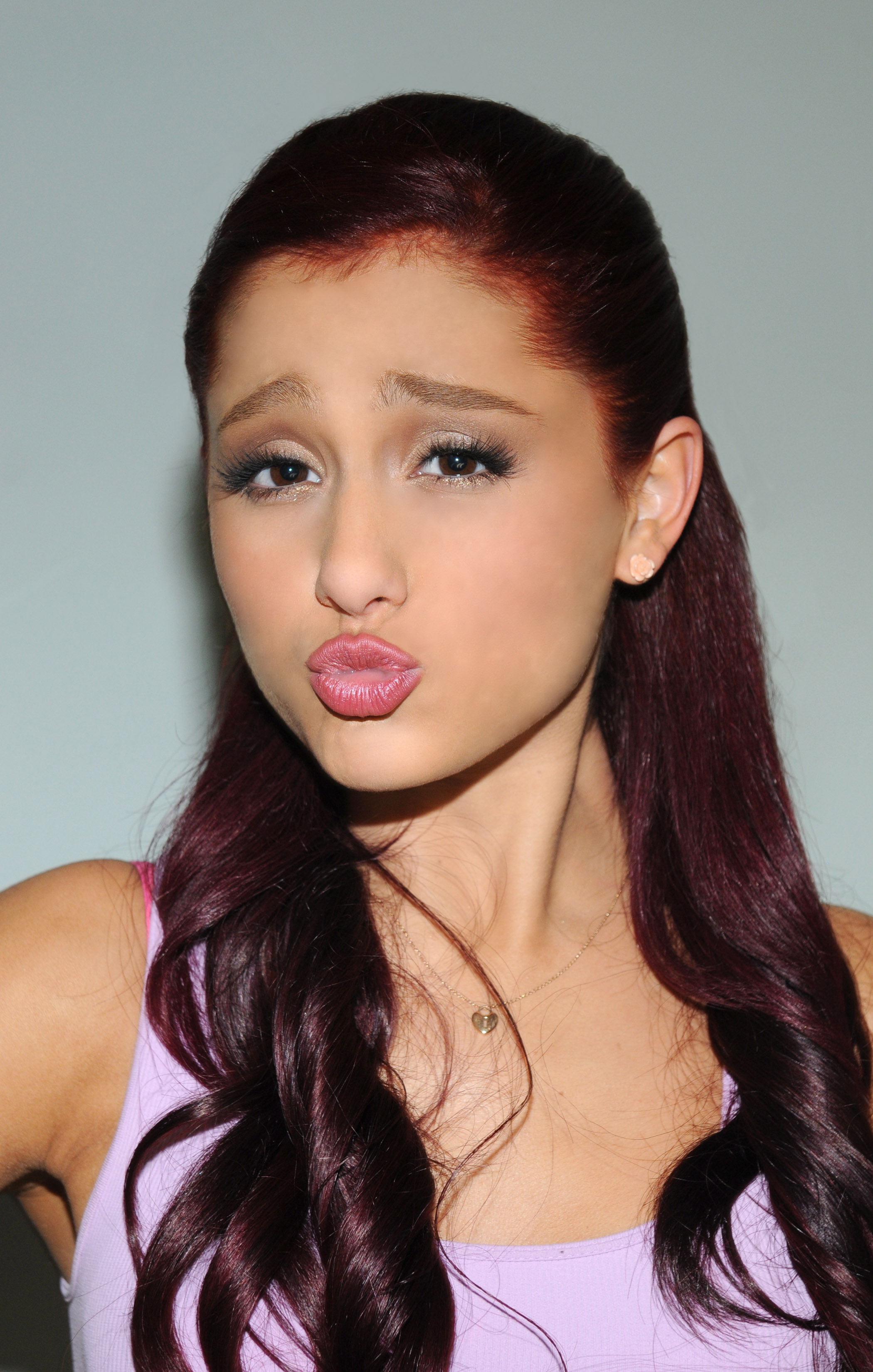 photo 11 in Ariana Grande gallery [id666706] 2014-02-07 00:00:00