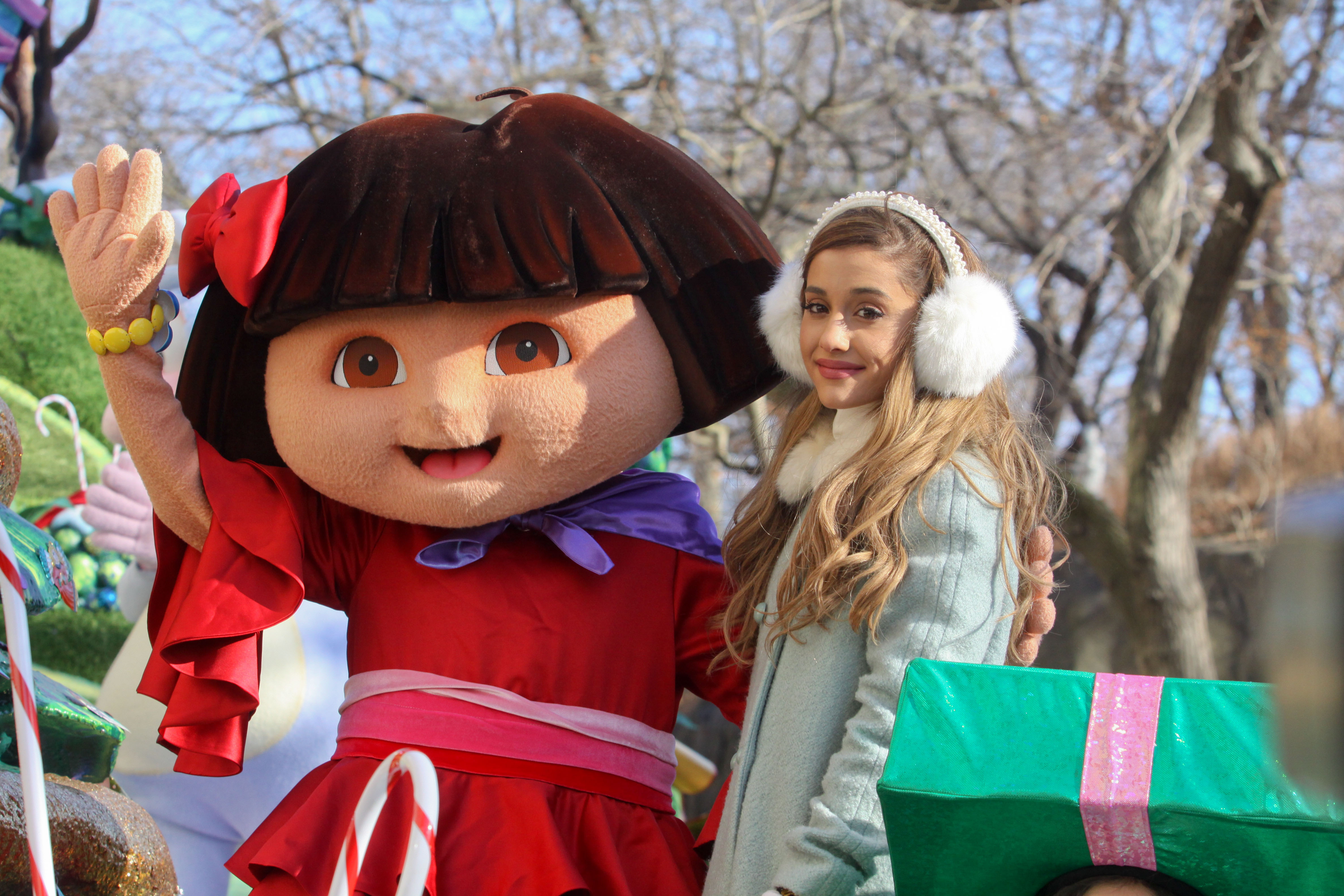 photo 13 in Ariana Grande gallery [id670757] 2014-02-21 00:00:00