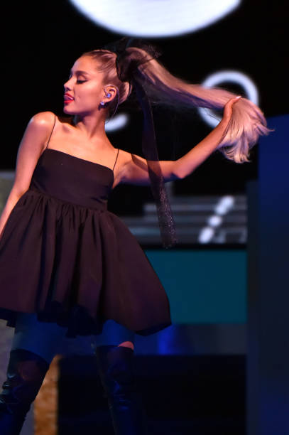 Recording artist Ariana Grande performs onstage at the 2018 Billboard Music Awards at MGM Grand Garden Arena on May 20, 2018 in Las Vegas, Nevada. (407×612)