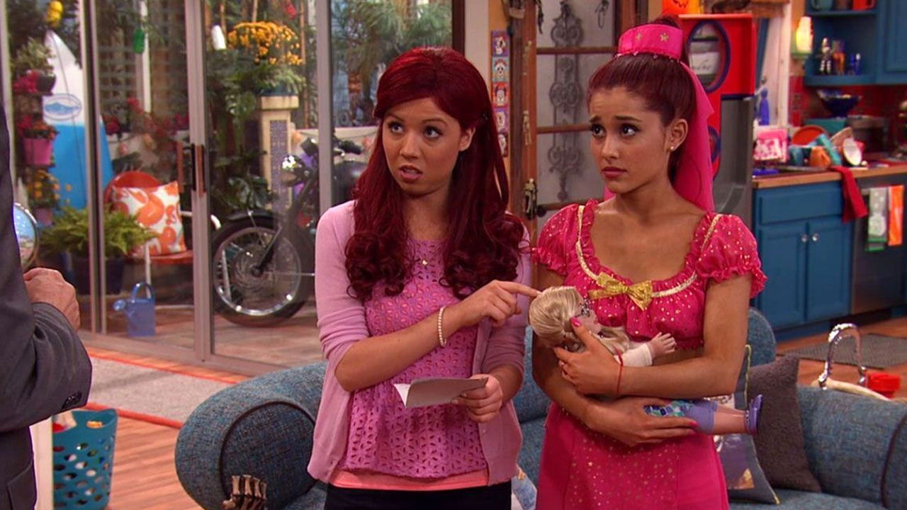Sam & Cat S01E15 — #DollSitting (Ariana Grande as Cat Valentine) (1280×720)