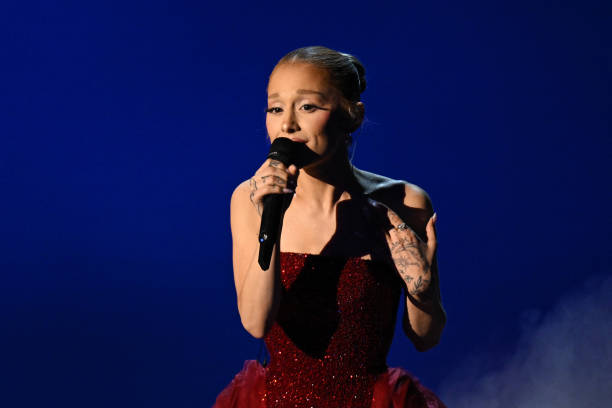 Singer-songwriter and actress Ariana Grande performs onstage during the 97th Annual Academy Awards at the Dolby Theatre in Hollywood, California on March 2, 2025. — frame 6/12 (612×408)