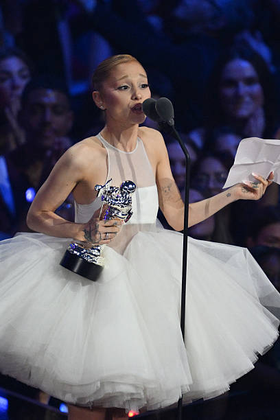 Singer-songwriter Ariana Grande accepts the award for Video of the Year for "Brighter Days Ahead" on stage during the MTV Video Music Awards at UBS Arena in Elmont, New York, on September 7, 2025. (408×612)