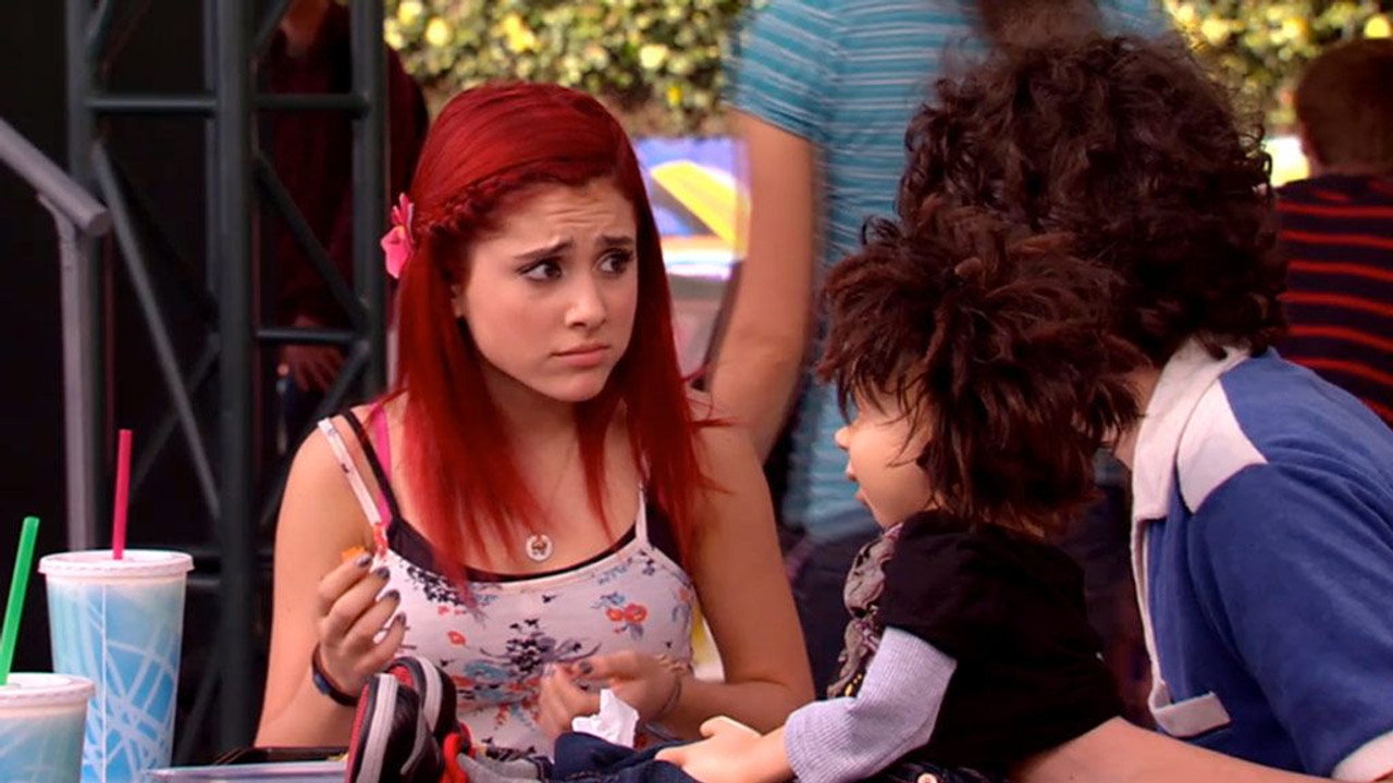 Victorious S01E03 — Stage Fighting (Ariana Grande as Cat Valentine)