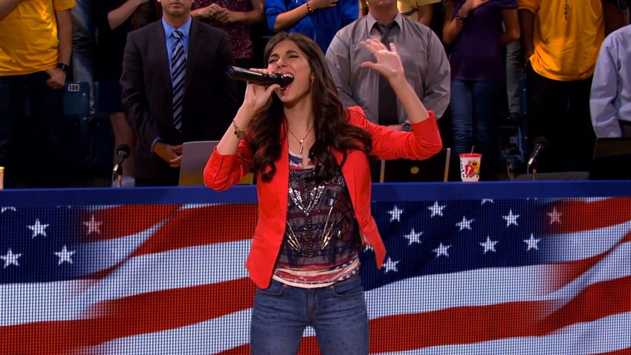 Victorious S04E12 — Star-Spangled Tori (Ariana Grande as Cat Valentine) (1280×720)